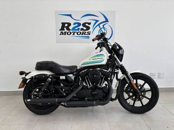HARLEY-DAVIDSON SPORTSTER IRON 1200 HARLEY-DAVIDSON SPORTSTER IRON 1200